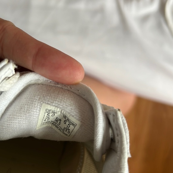 white vans - old skool canvas (custom-designed) | women’s - Picture 6 of 6